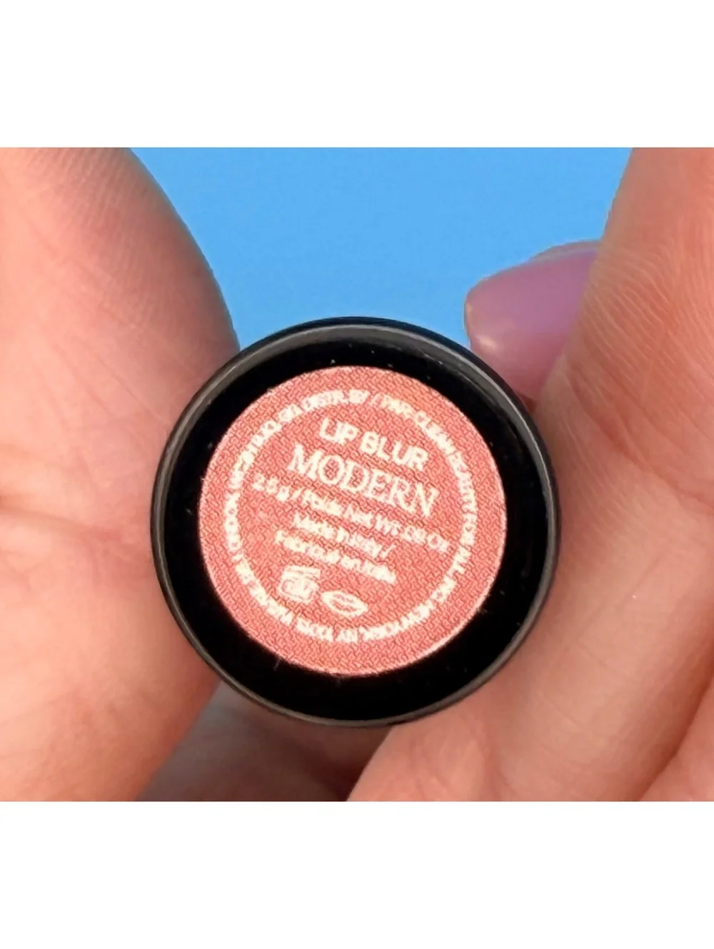 Saie Lip Blur Matte-Blurring Lipstick in Modern